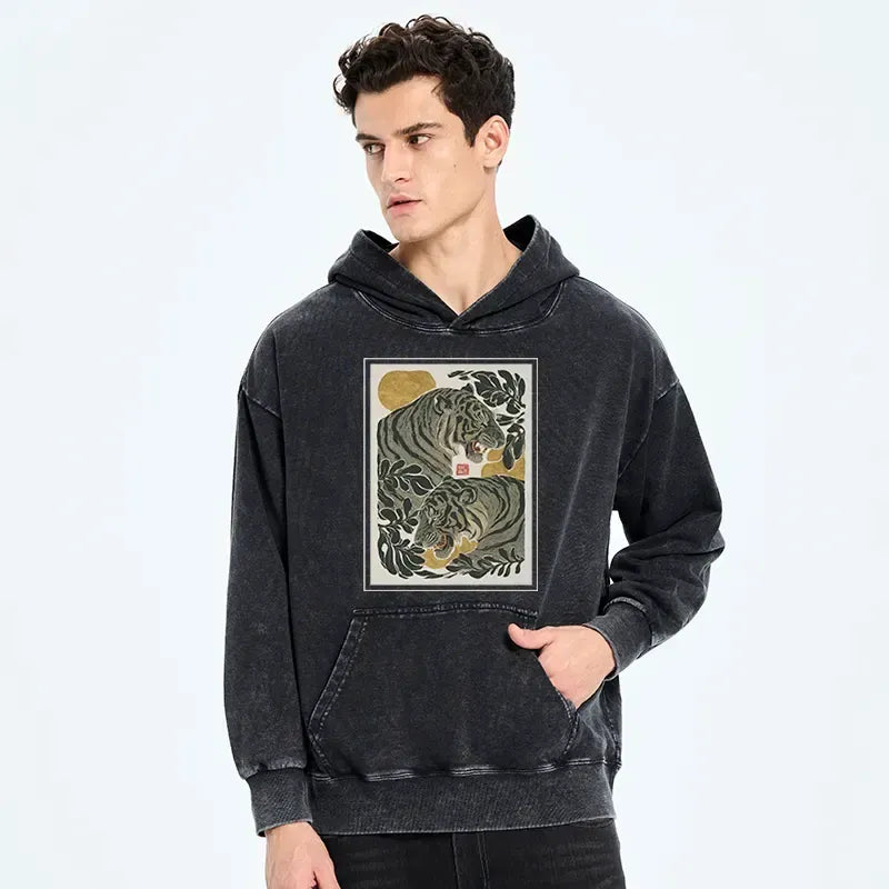 Vintage Tiger Print Hoodie for Streetwear