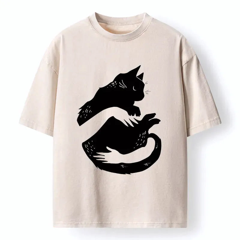 Kyoto-Lion Holding A Black Cat Washed T-Shirt