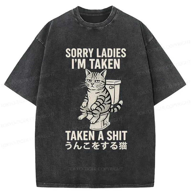 Funny Cat Pooping T-Shirt Gift Idea