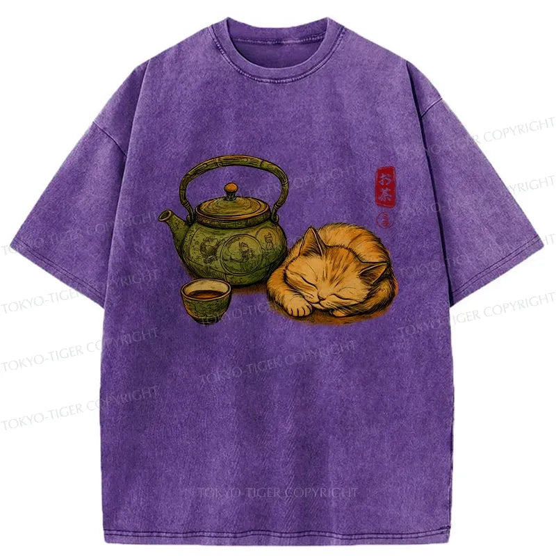 Japanese tea ceremony cat t-shirt