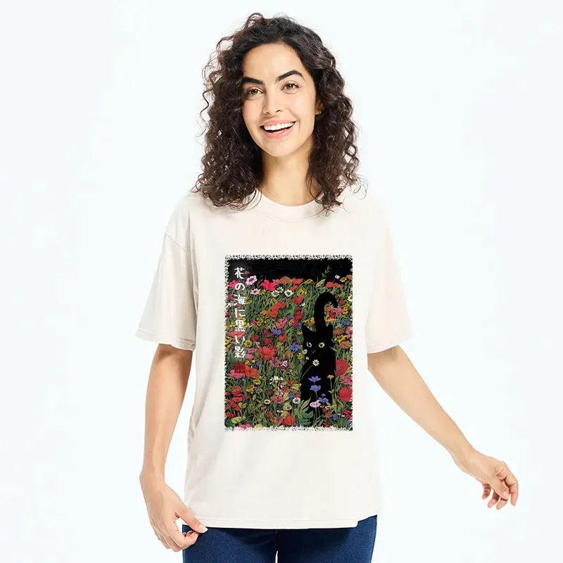 Comfortable Black Cat T-Shirt for Summer