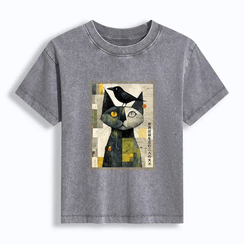 Funny cat and crow t-shirt for daily wear