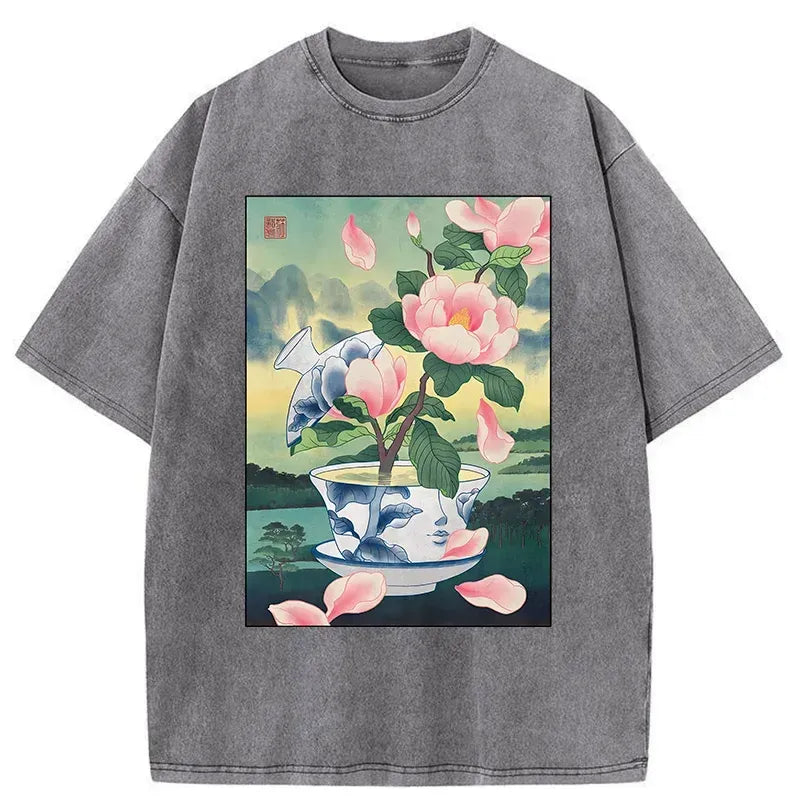 Kyoto-Lion Fragrance Of Tea Is Like That Of Flowers Washed T-Shirt