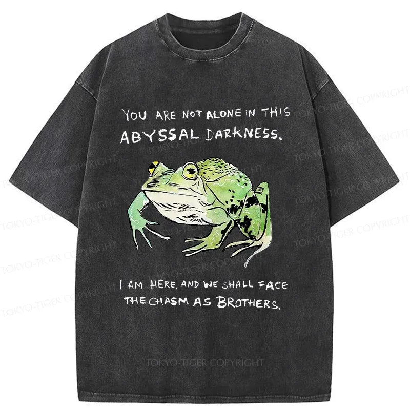 trending Japanese frog friends t-shirt