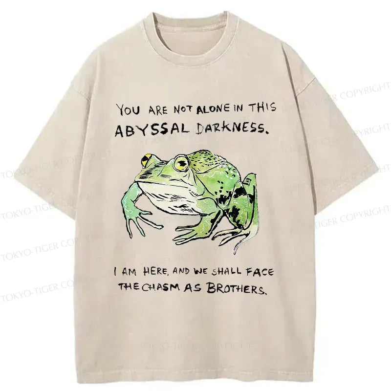 trending Japanese frog friends t-shirt