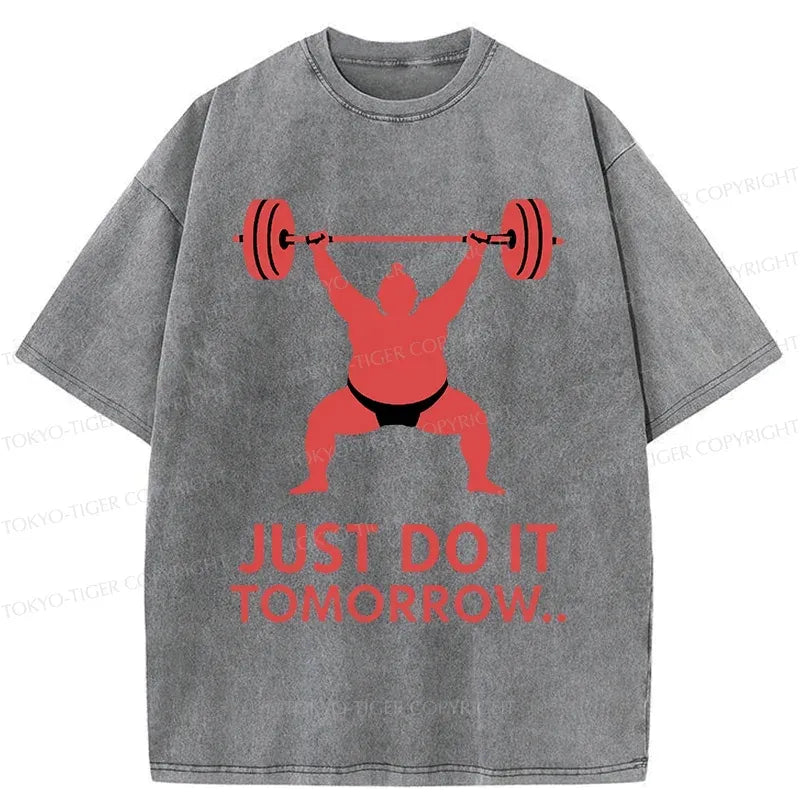 sumo wrestler lifting weights washed t-shirt