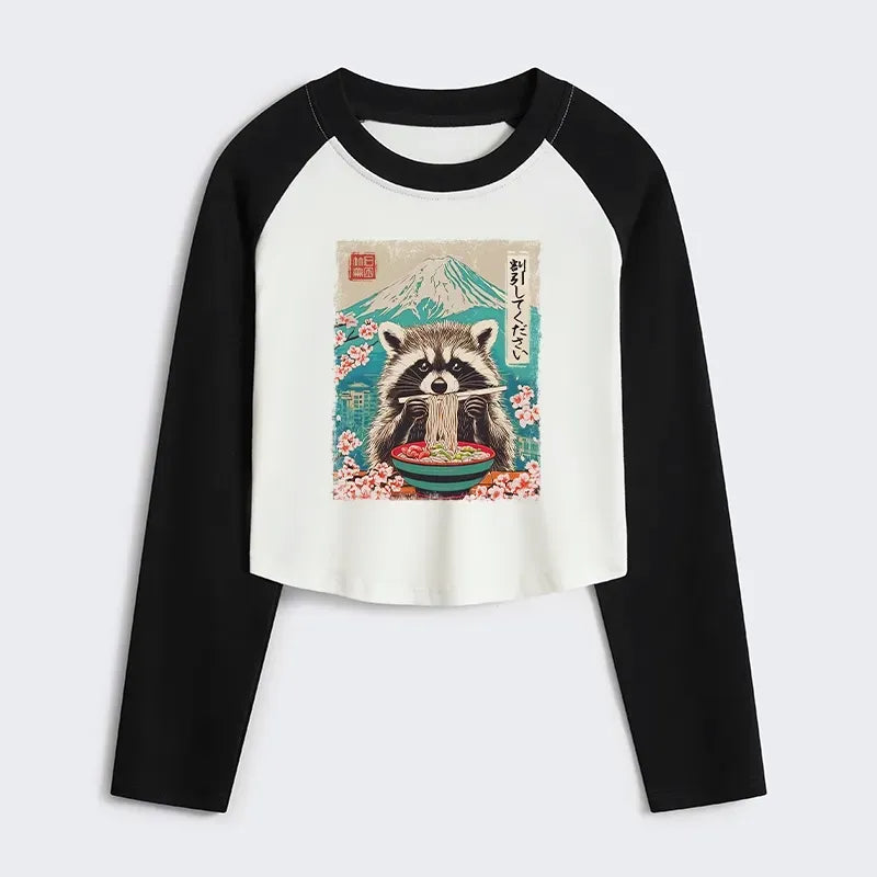 Funny raccoon crop t-shirt for summer vacation