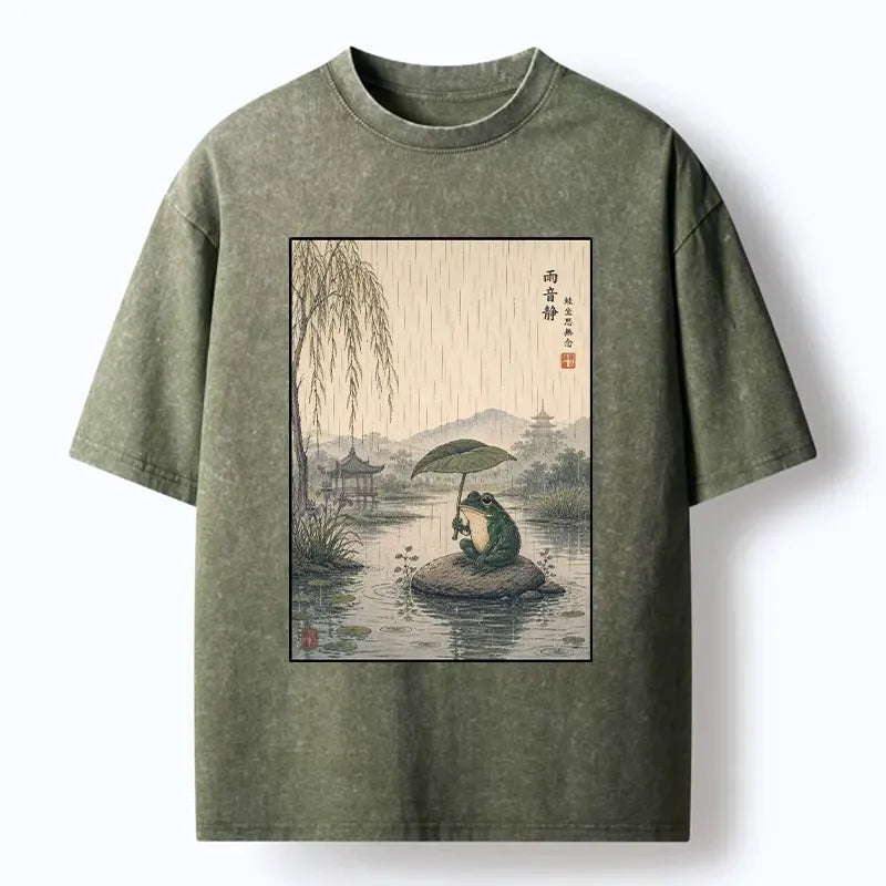 Kyoto-Lion Frog Holding Lotus Leaf In The Rain Washed T-Shirt