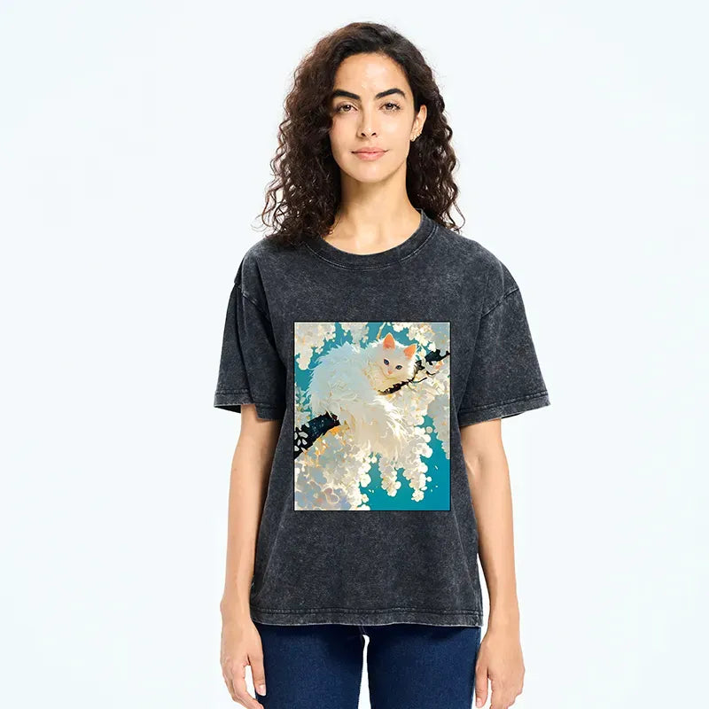 Tokyo?Tiger Beautiful White Cat Art Washed T-Shirt