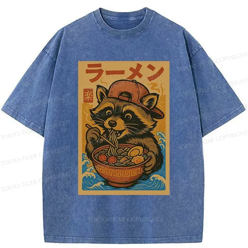 Kyoto-Lion Cute Raccoon Eating Ramen Retro Washed T-Shirt