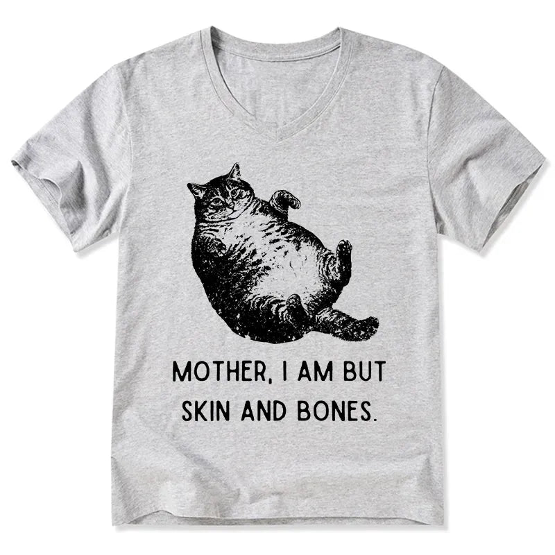 Kyoto-Lion Overweight Cat And Its Doting Owner V-Neck Classic T-Shirt