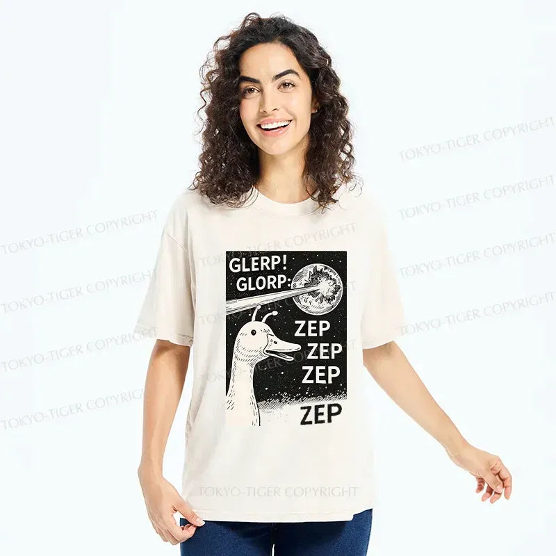 Kyoto-Lion Geese Attacking The Earth Washed T-Shirt