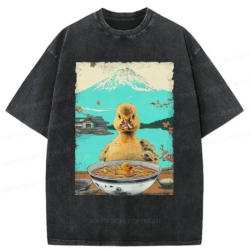 Duck Eating Ramen Vintage T-Shirt for Gift Idea
