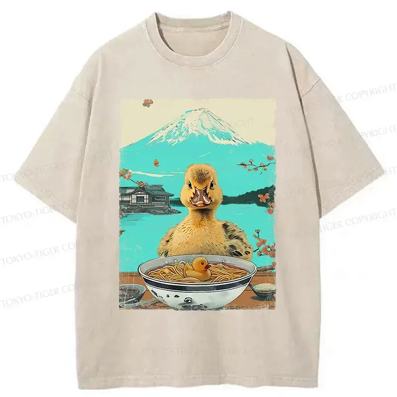 Duck Eating Ramen Vintage T-Shirt for Gift Idea