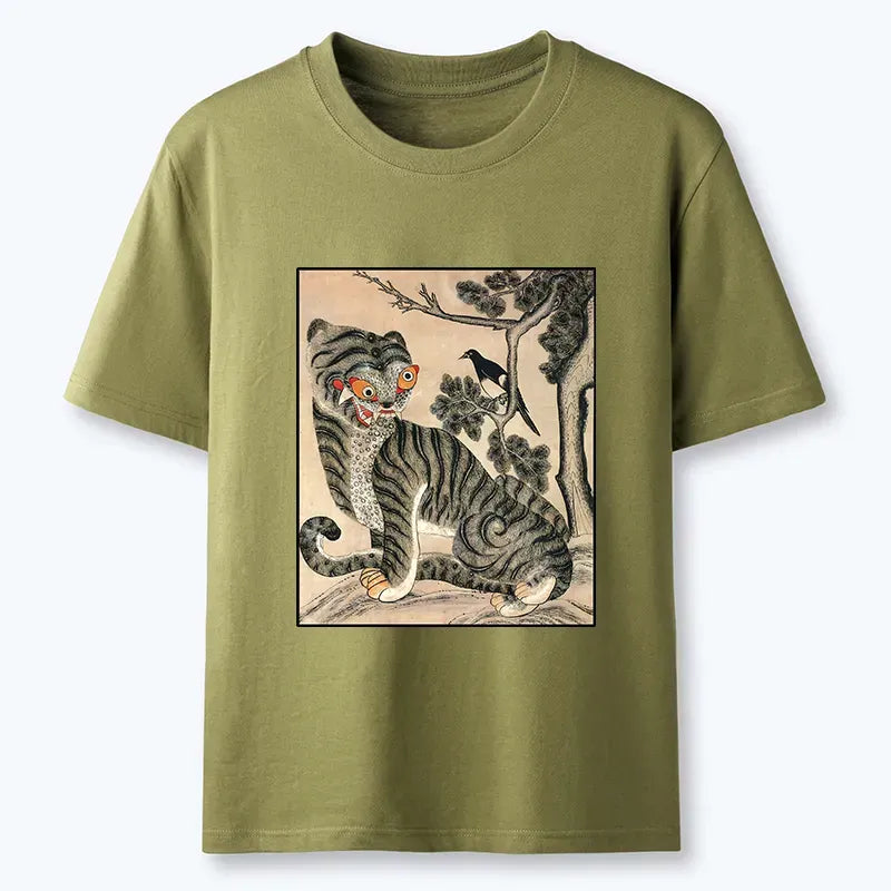 Japanese tiger magpie t-shirt for daily wear