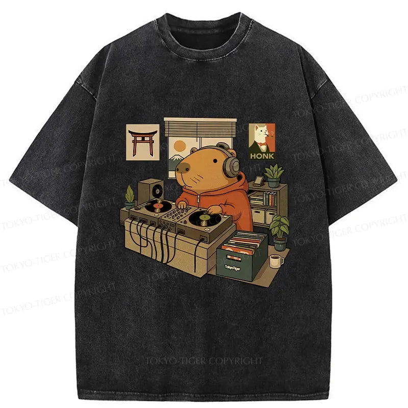 Japanese Vintage Capybara DJ Tee for Daily Wear