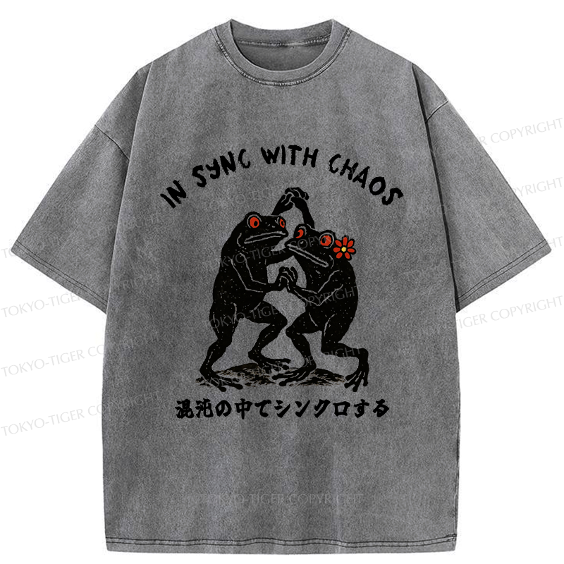 Kyoto-Lion Dancing Frogs:In Sync With Chaos Washed T-Shirt