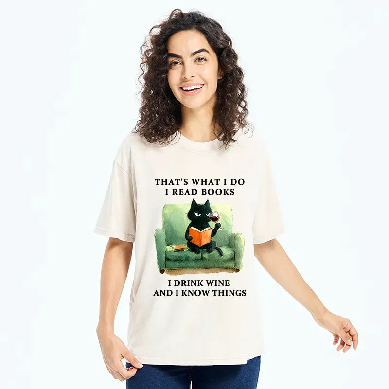Japanese cat reading t-shirt for summer