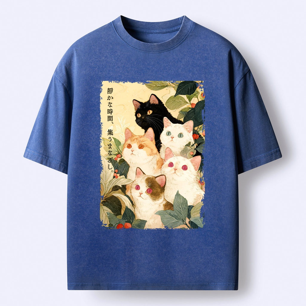 Japanese vintage cat t-shirt for daily wear