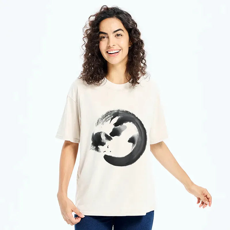 Kyoto-Lion Inkpainting Cat Zen Enso Washed T-Shirt