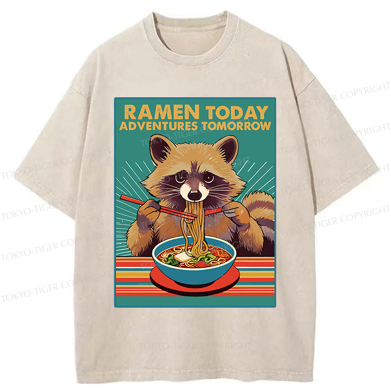 Kyoto-Lion Cute Raccoon Eating Ramen Japan Washed T-Shirt