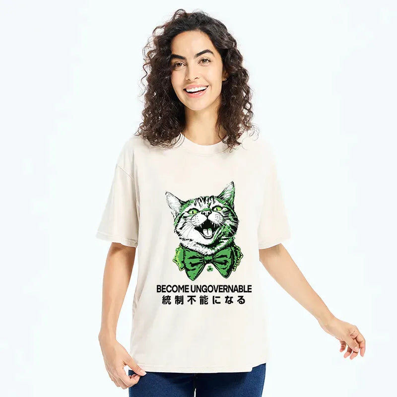 Japanese Vintage Cat T-Shirt for Daily Wear