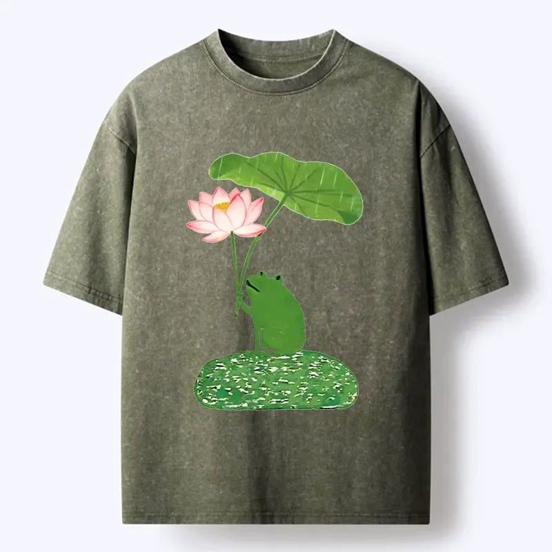 Kyoto-Lion Frog With Lotus Umbrella Meme Washed T-Shirt