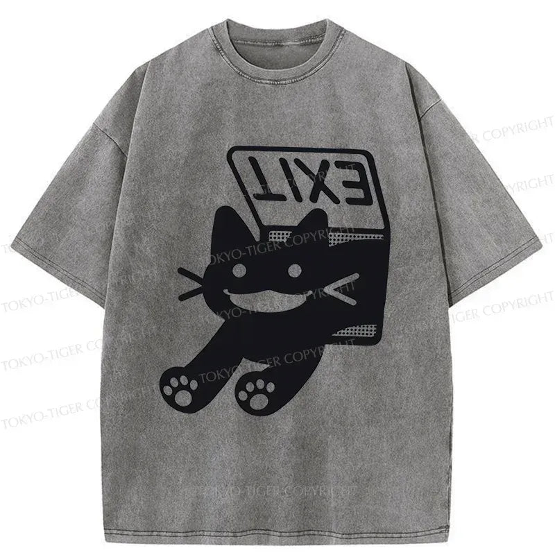 Kyoto-Lion Cat Is Escaping Washed T-Shirt