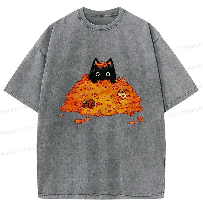Kyoto-Lion Black Cat In Autumn Leaves Washed T-Shirt