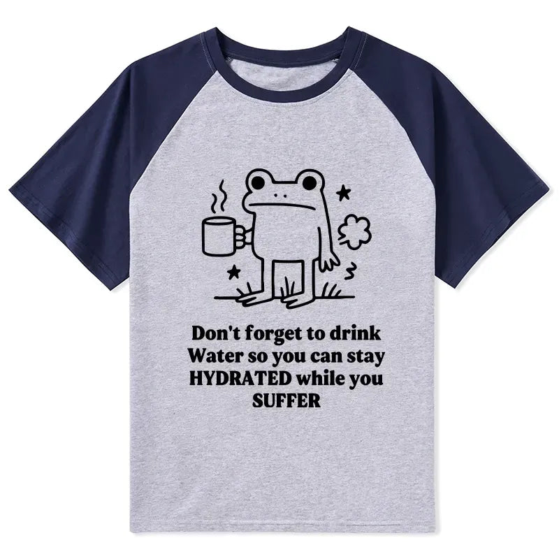 Trendy Japanese Frog Drink Water Raglan T-shirt