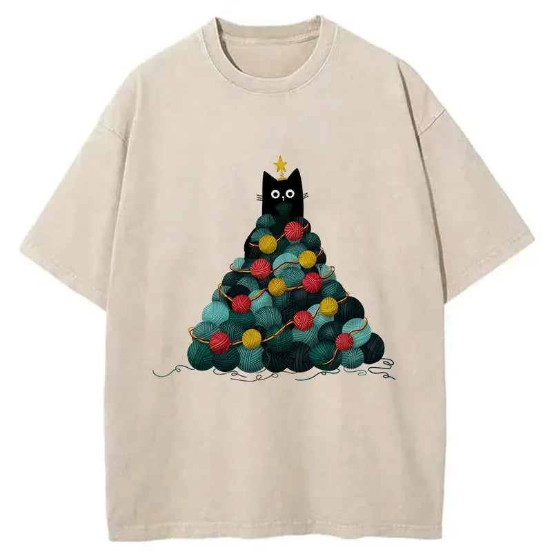 Kyoto-Lion Yarn Christmas Tree Cat Washed T-Shirt