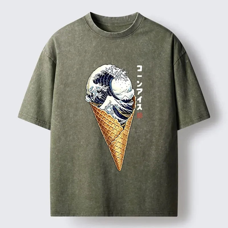 Washed unisex t-shirt for vacation