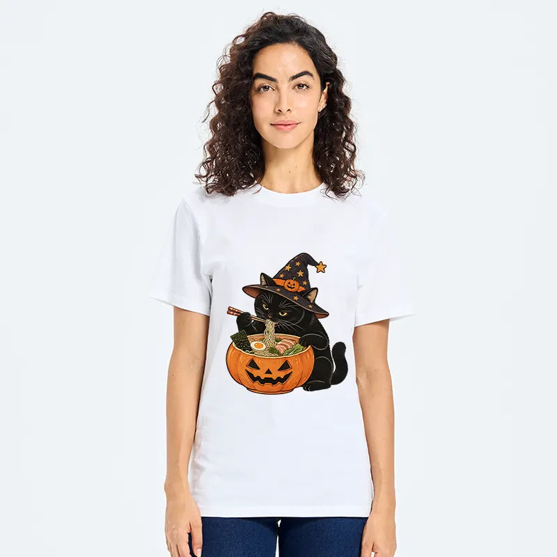 Kyoto-Lion Witch Cat Ramen Classic T-Shirt