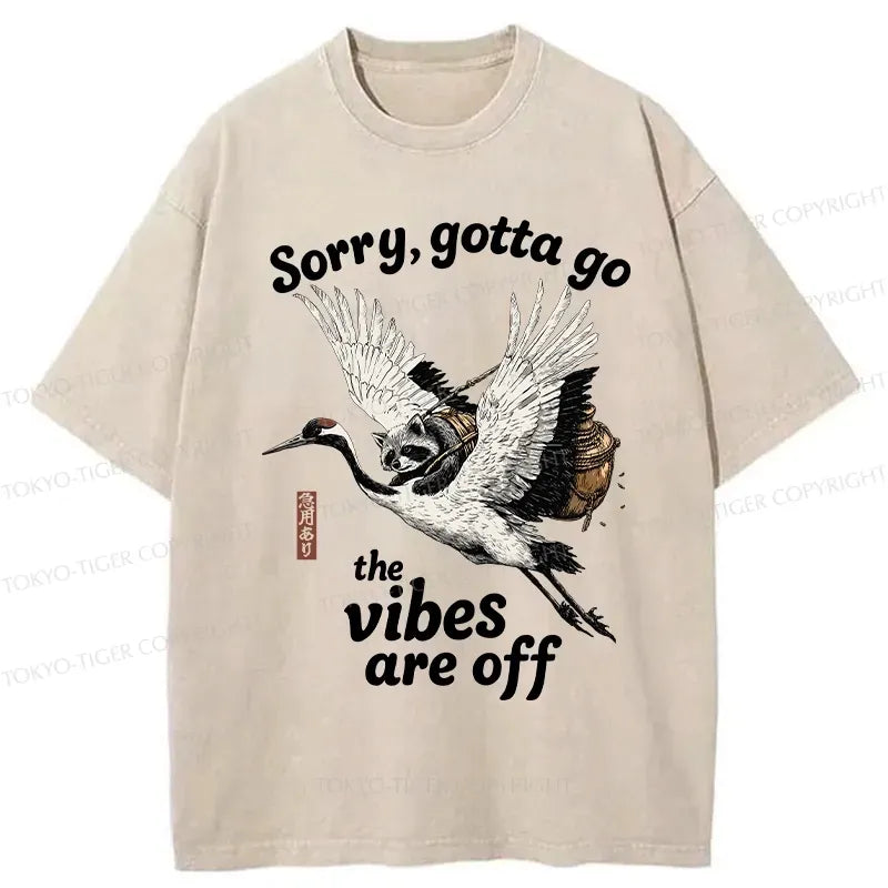 Kyoto-Lion Raccoon Lying On The Red-Crowned Crane Washed T-Shirt