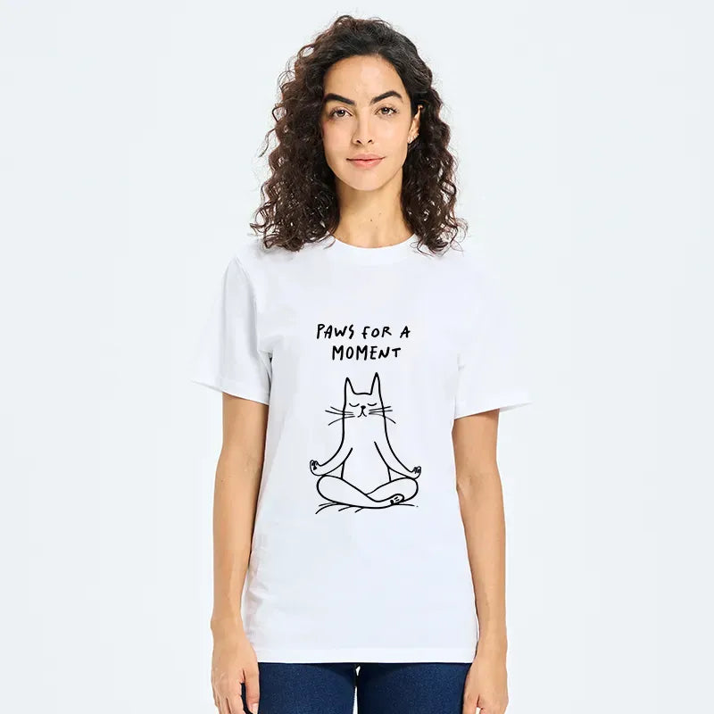 Kyoto-Lion Yoga Zen Cat Classic T-Shirt