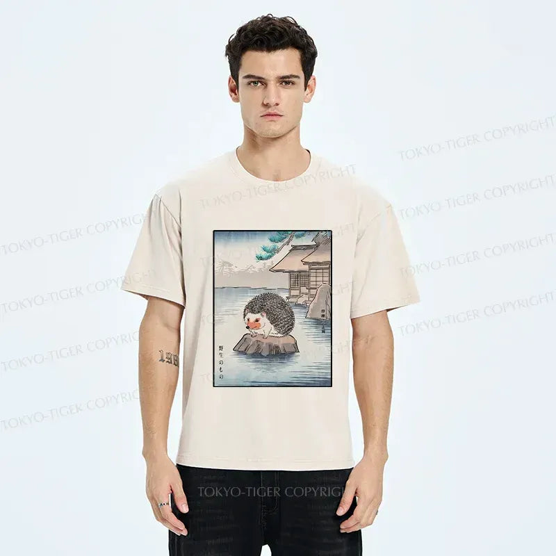 Kyoto-Lion Hedgehog Taking A Hot Spring Bath Washed T-Shirt