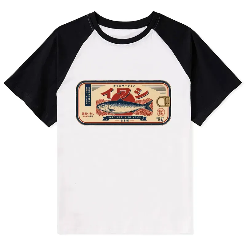 Vintage Japanese Raglan T-shirt for Daily Wear