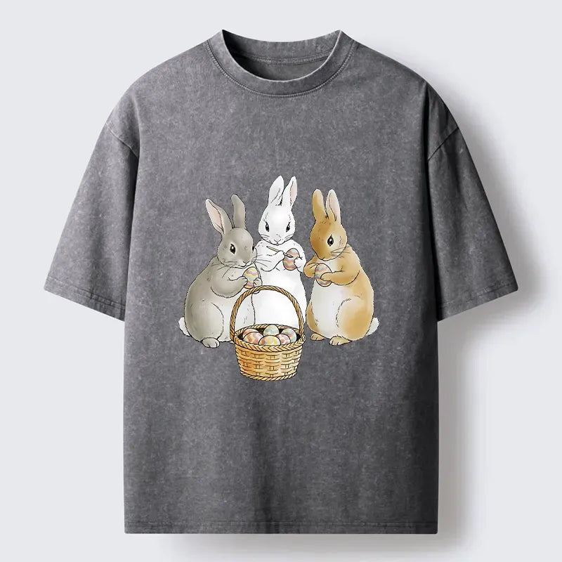 Kyoto-Lion Rabbit Decorating Eggs Washed T-Shirt
