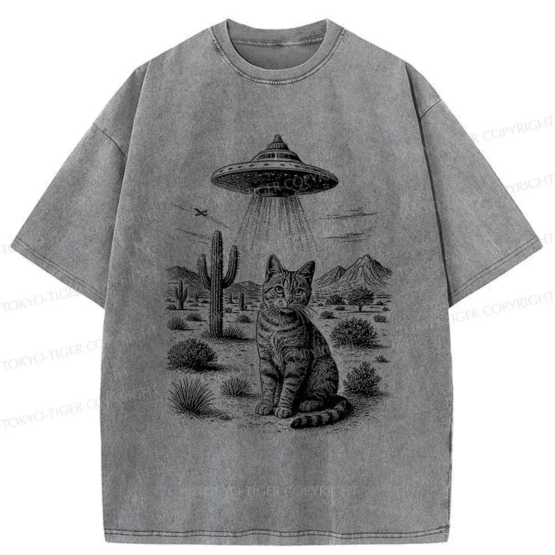 Japanese vintage cat t-shirt on sale