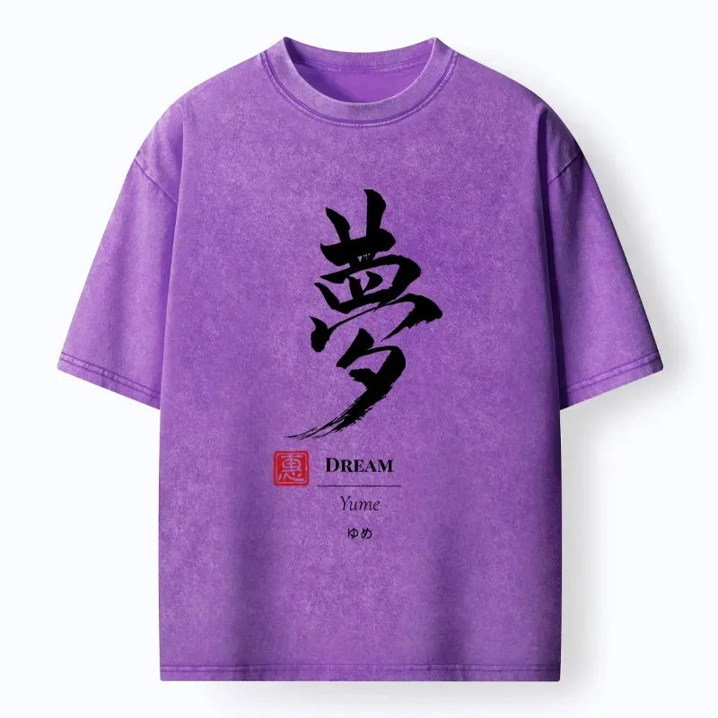 Washed vintage tee with lion art