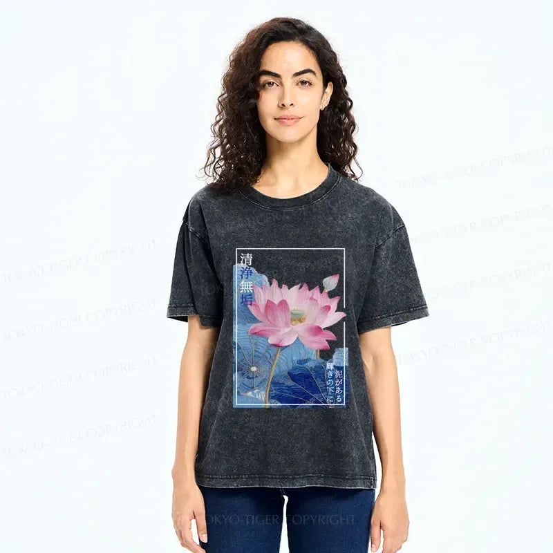 Kyoto-Lion The Elegance of Ukiyo-e Lotus Washed T-Shirt