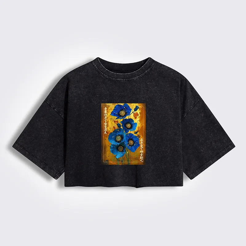 Kyoto-Lion Shiny Blue Flower Warm Golden Background Women's Washed Crop T-Shirt