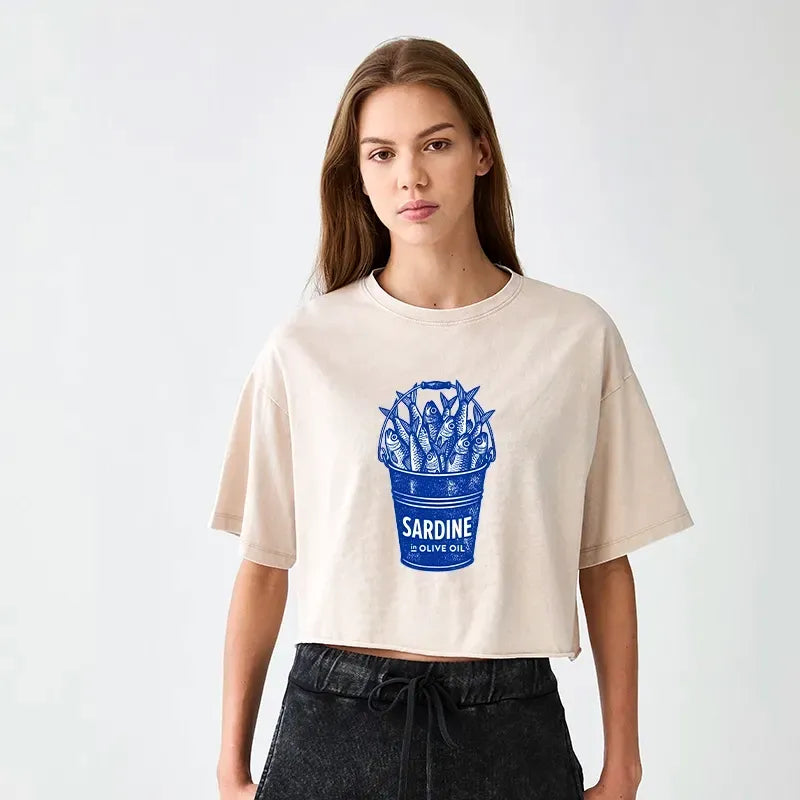 Kyoto-Lion Vintage Bucket Full Of Fresh Sardines Women's Washed Crop T-Shirt