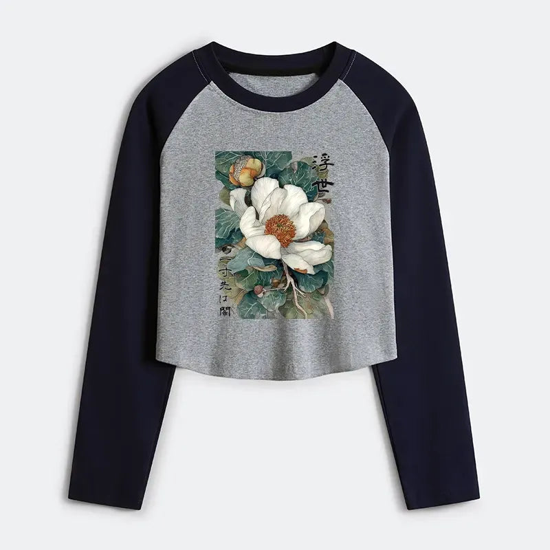 Women's Crop Raglan T-Shirt with Ukiyoe Art