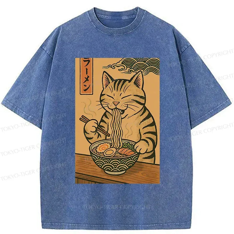 retro cat eating ramen t-shirt