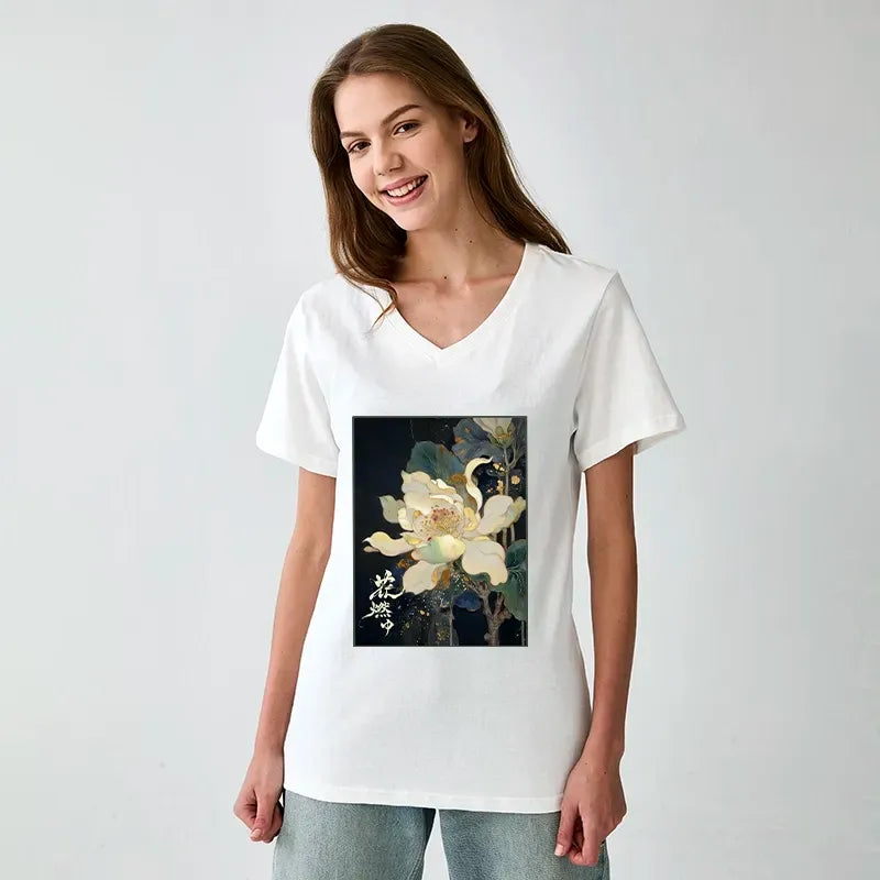 Kyoto-Lion Lotus Adorned With Golden Specks V-Neck Classic T-Shirt