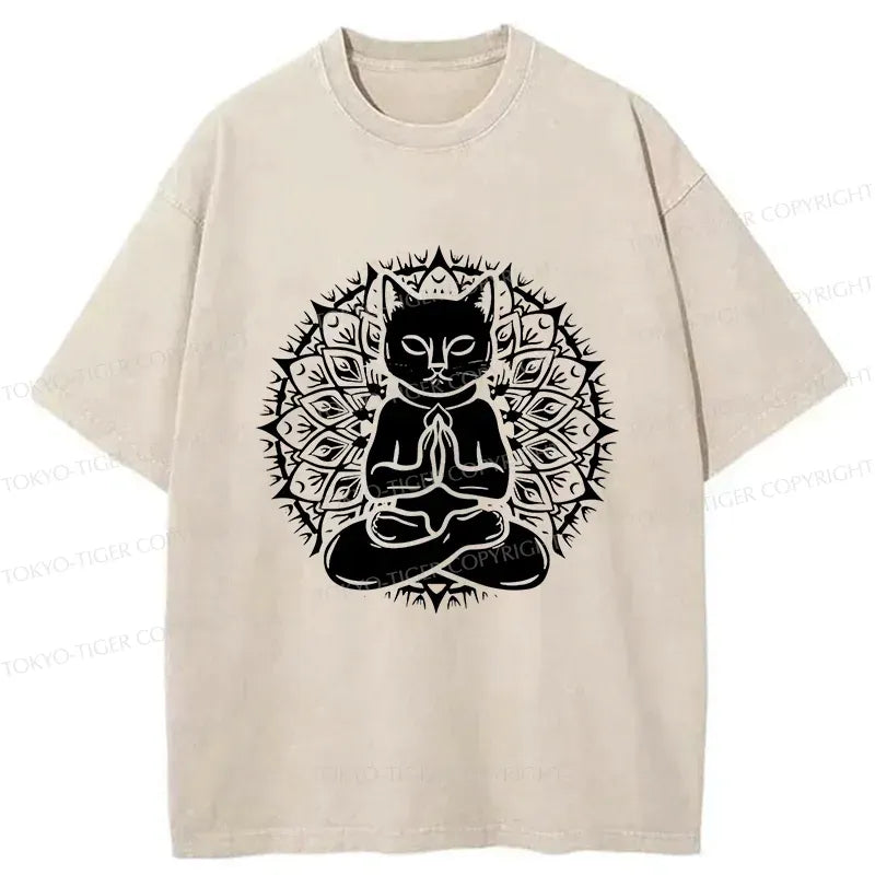 Yoga cat vintage tee for casual