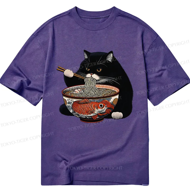 Kyoto-Lion Fat Cat Eating Ramen Classic T-Shirt