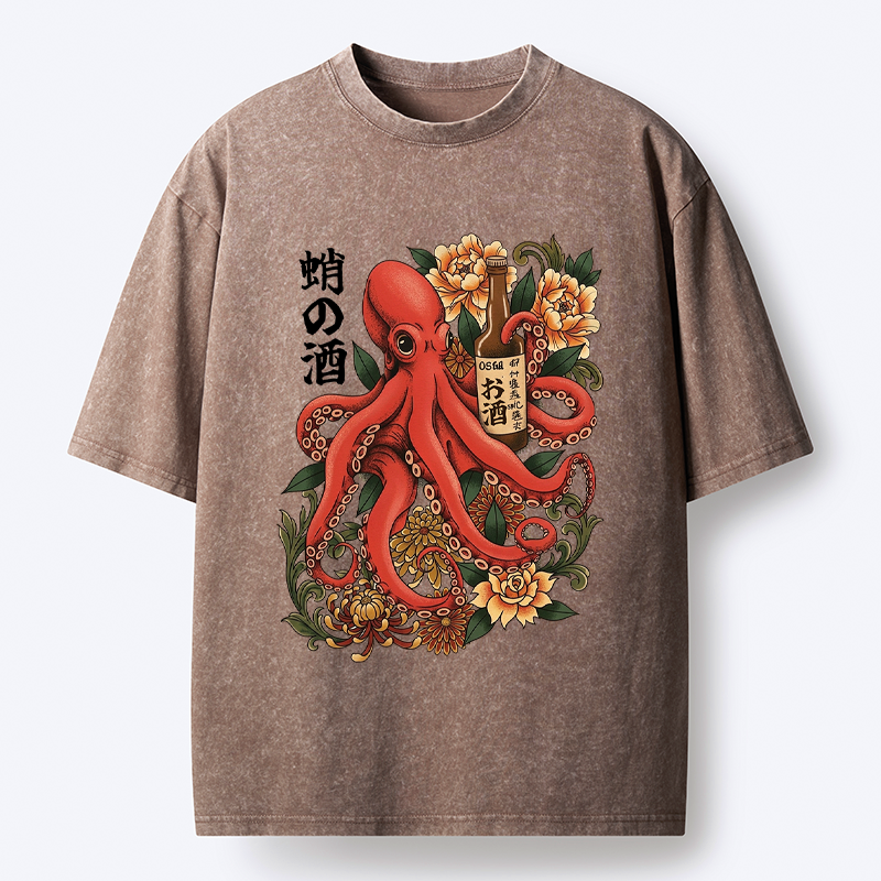 Kyoto-Lion Octopus with Sake Bottle Washed T-Shirt