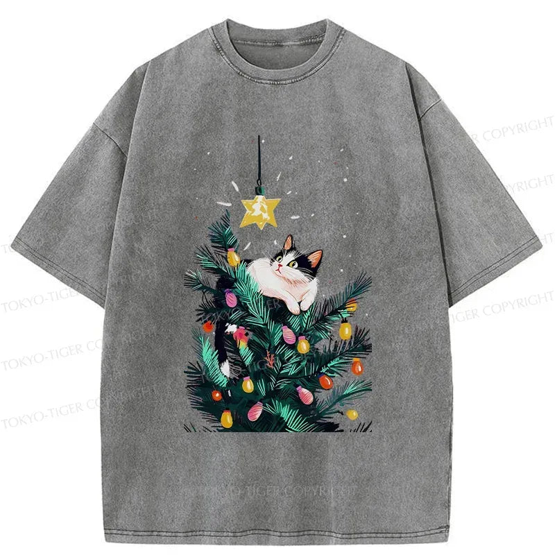 Kyoto-Lion Cute Christmas Cat Japan Washed T-Shirt